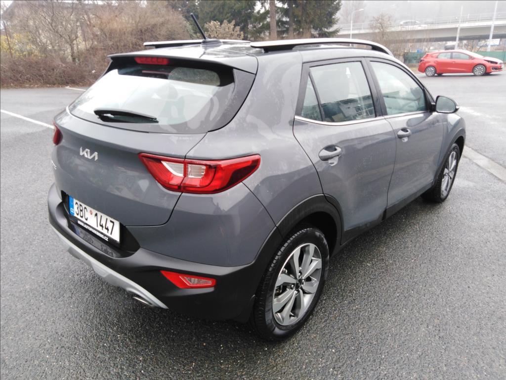 KIA Stonic 6