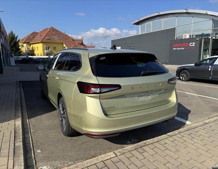Škoda Superb 5