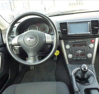 Subaru Legacy 24