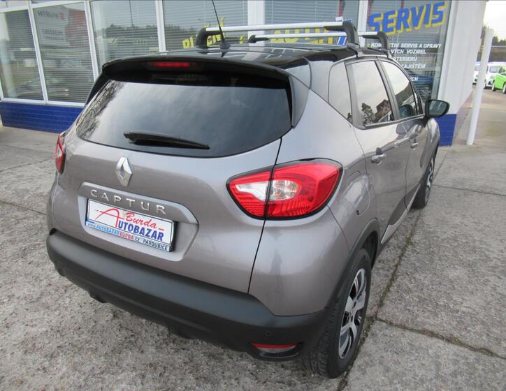 Renault Captur 5
