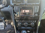 Volkswagen Golf 13