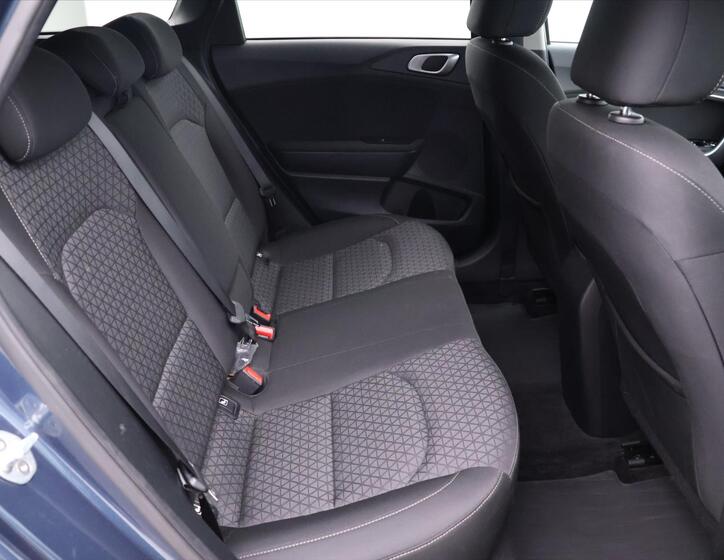 KIA Ceed 12