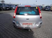 Ford Fusion 10