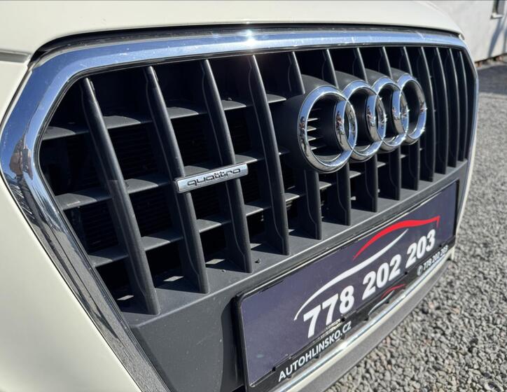 Audi Q3 32