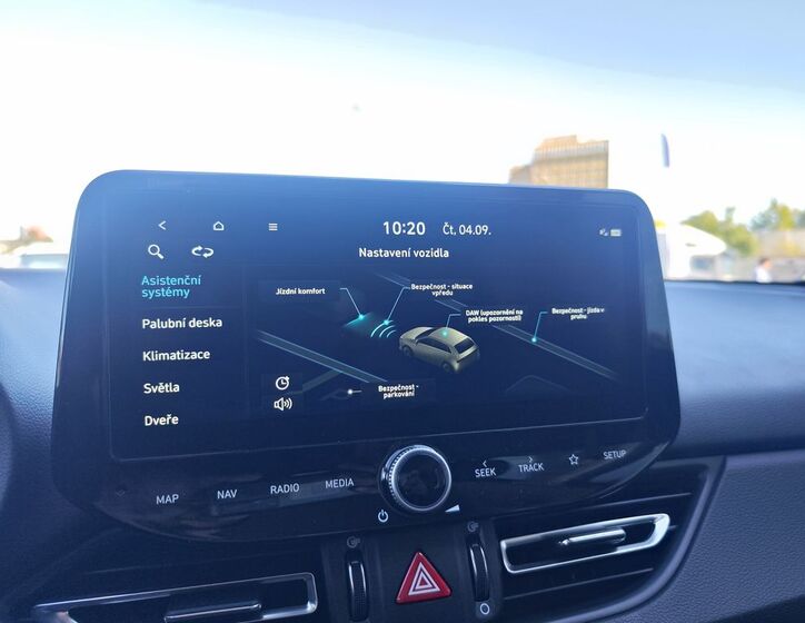 Hyundai i30 18