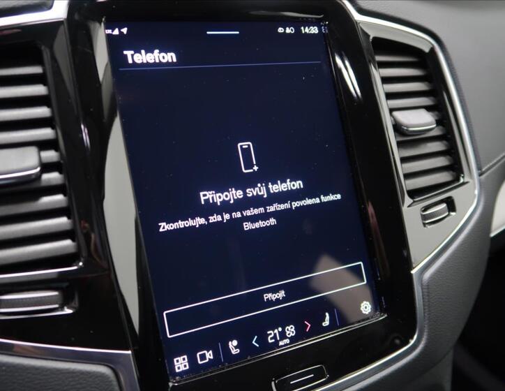 Volvo XC90 30