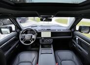 Land Rover Defender 10