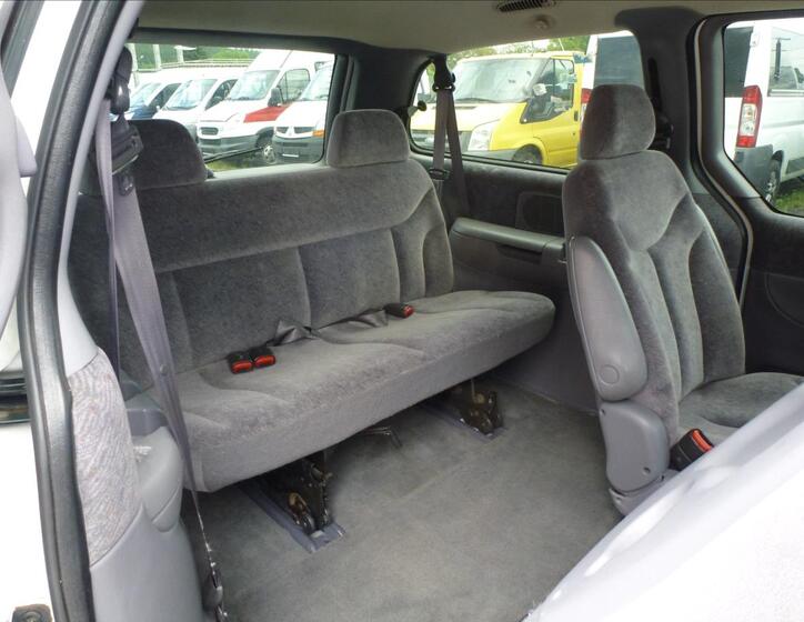 Dodge Grand Caravan 26