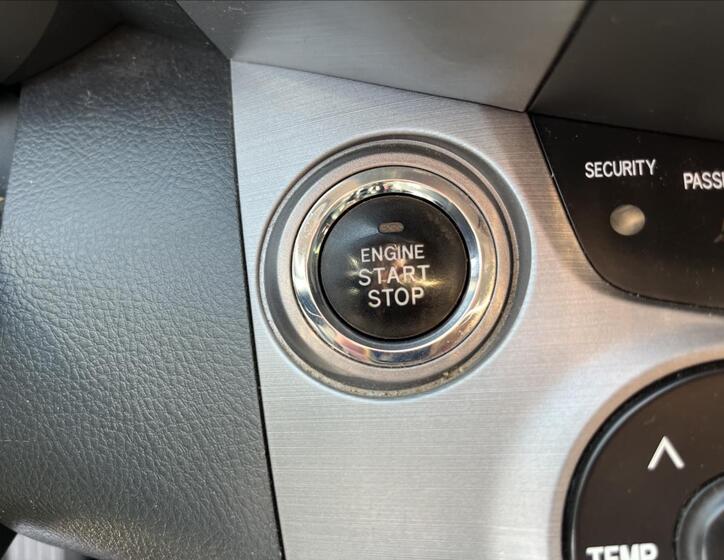 Toyota RAV4 25