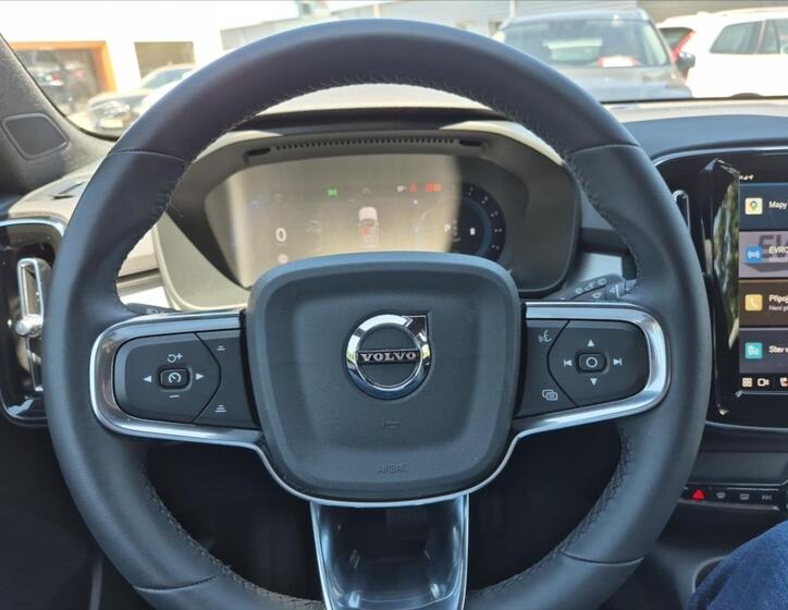 Volvo XC40 20