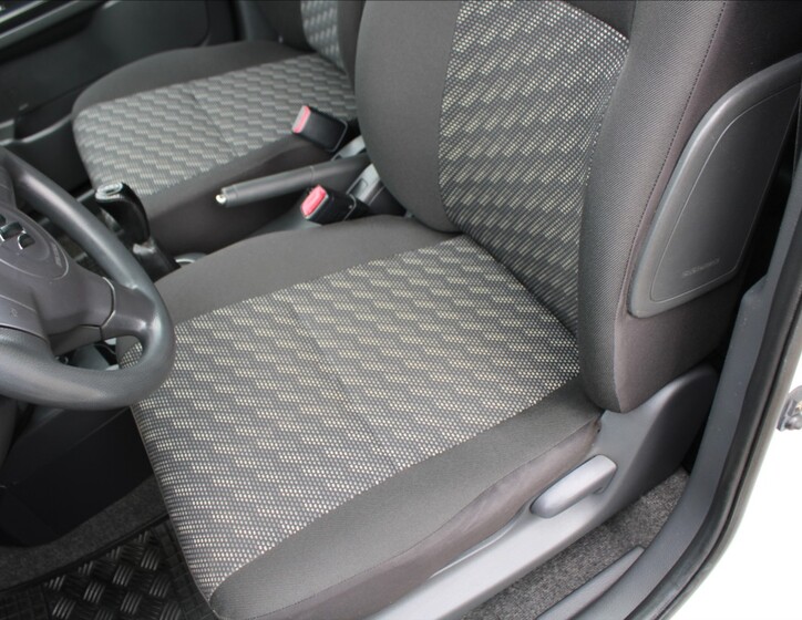 Suzuki SX4 14