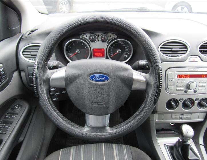 Ford Focus 12