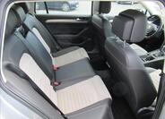 Volkswagen Passat 11
