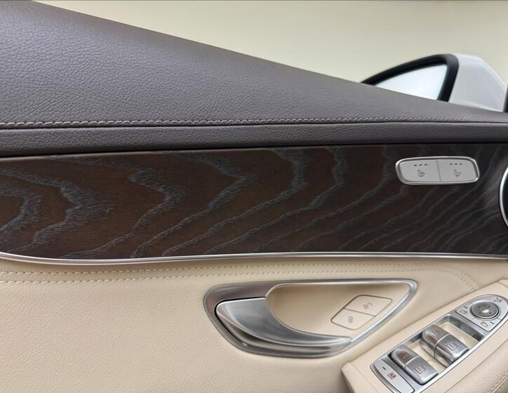 Mercedes-Benz GLC 33