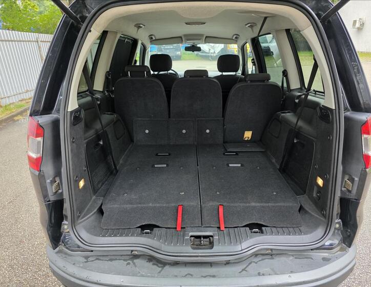 Ford Galaxy 30