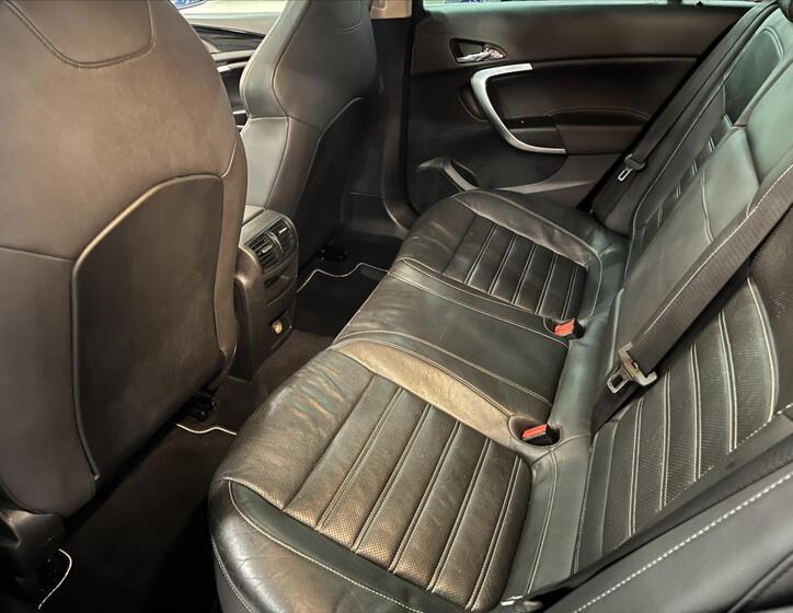 Opel Insignia 21