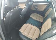 Volkswagen Golf 10