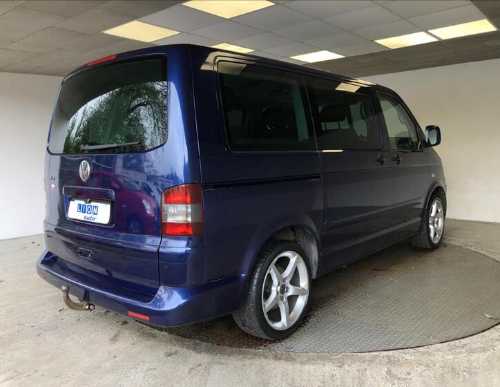 Volkswagen Multivan 7