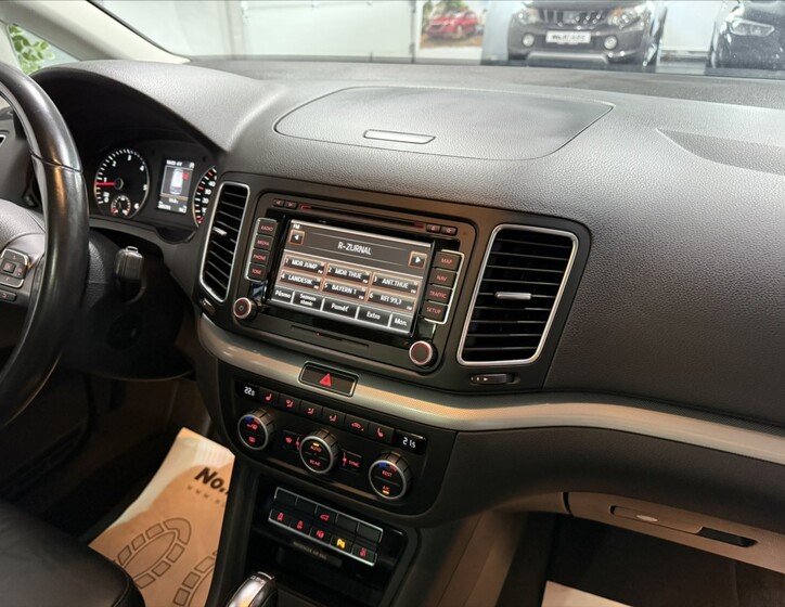 Volkswagen Sharan 18