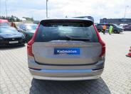 Volvo XC90 4