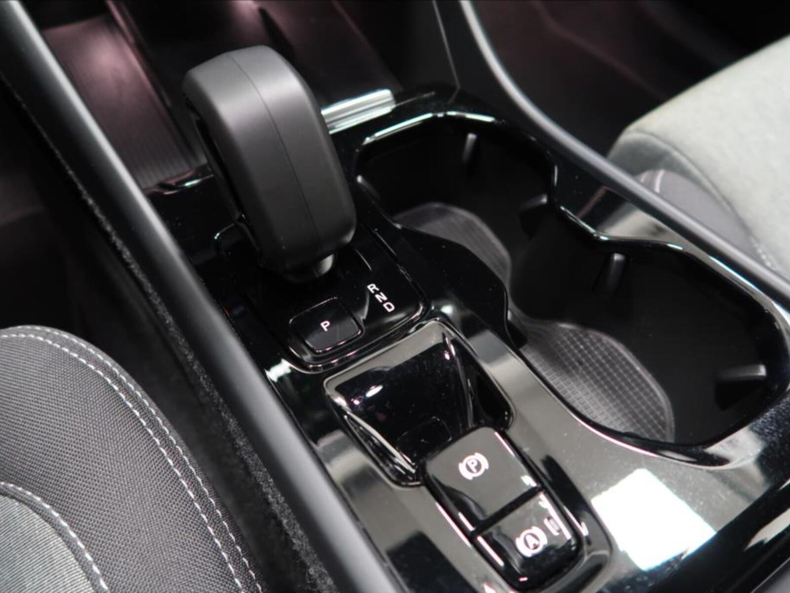Volvo XC40 28