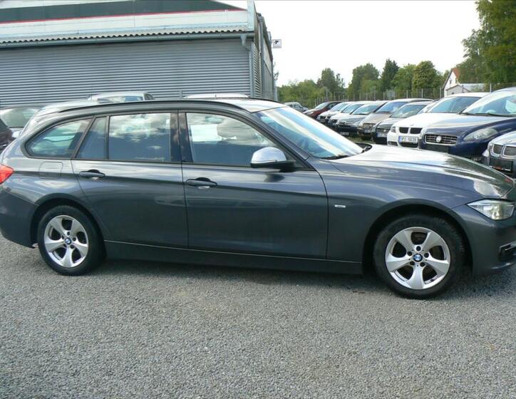 BMW Řada 3 8