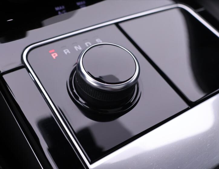Land Rover Range Rover Velar 38