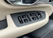 Volvo XC90 15