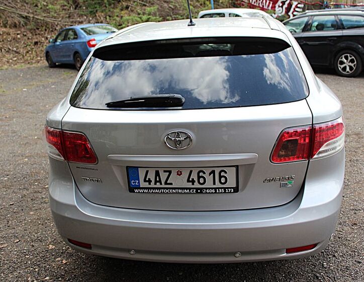 Toyota Avensis 7