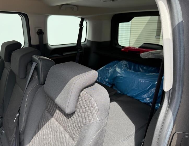Toyota ProAce 12