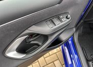 Toyota Yaris 12