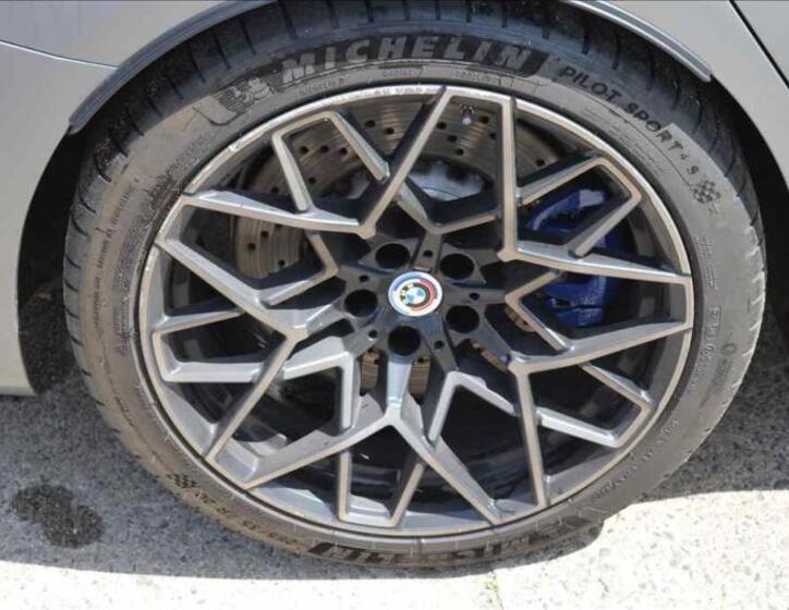 BMW Ostatní 7