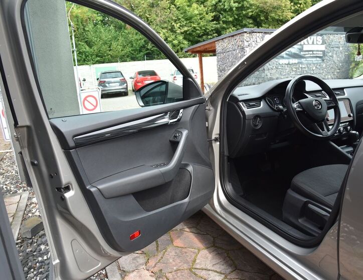 Škoda Octavia 13