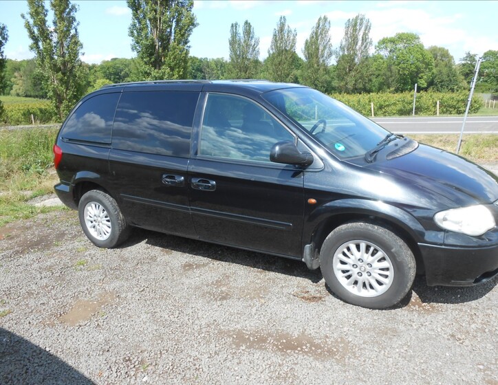Chrysler Voyager 6