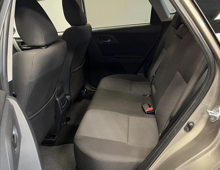 Toyota Auris 10