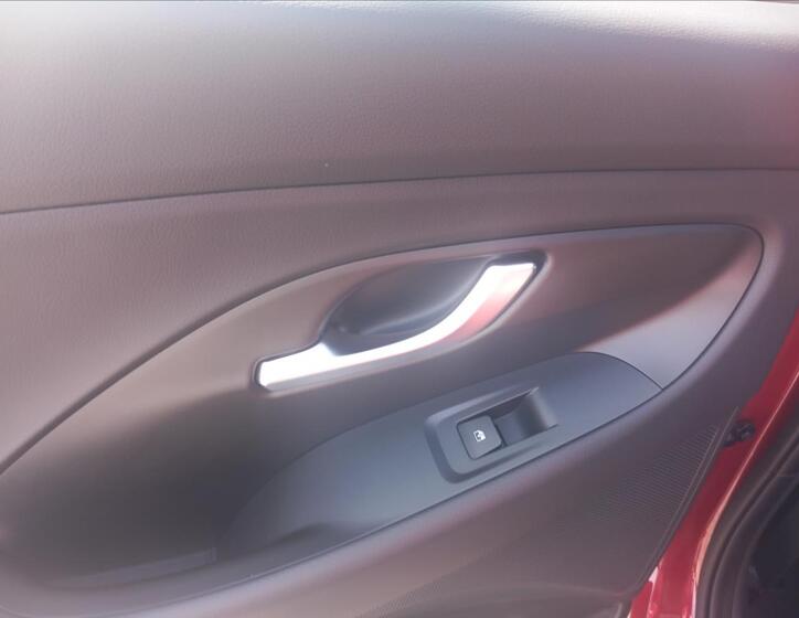 Hyundai i30 22