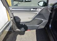 Volkswagen Golf 12