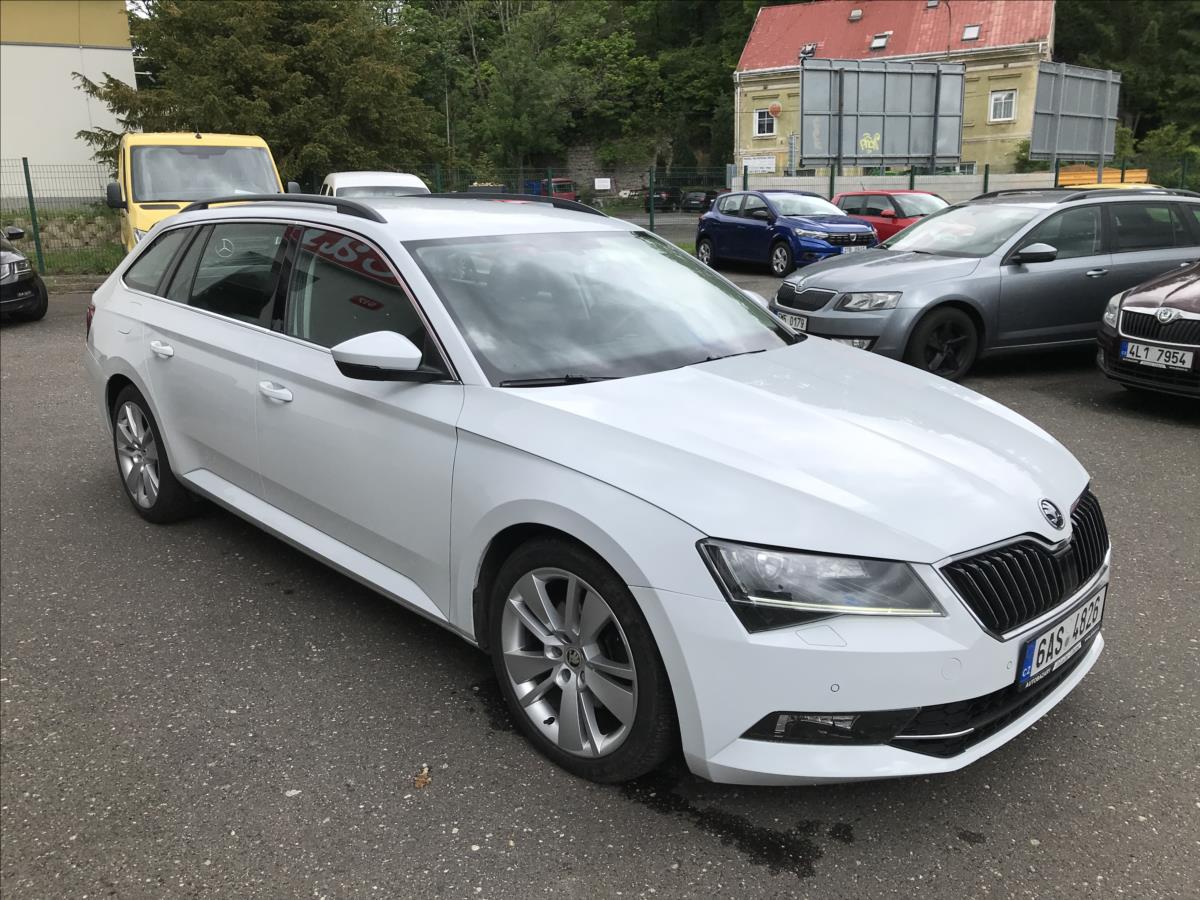 Škoda Superb