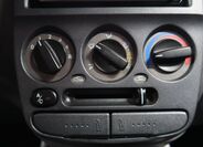Hyundai Accent 17