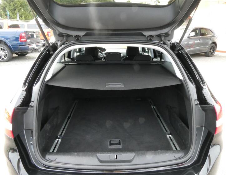 Peugeot 308 17
