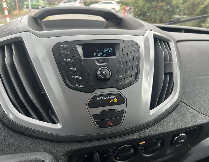 Ford Transit 32