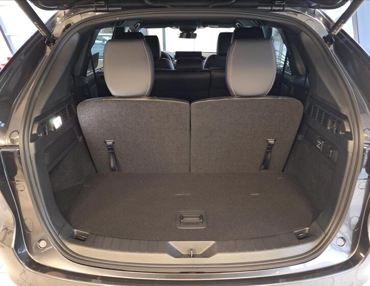 Mazda CX-80 16