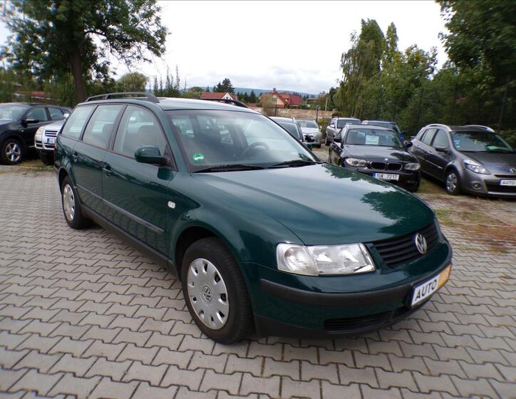 Volkswagen Passat 1