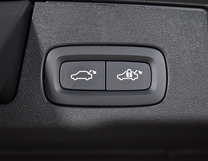 Volvo XC60 11
