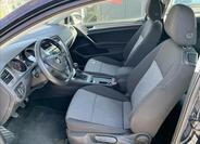 Volkswagen Golf 11
