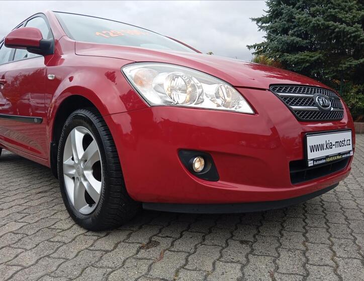 KIA Ceed 13