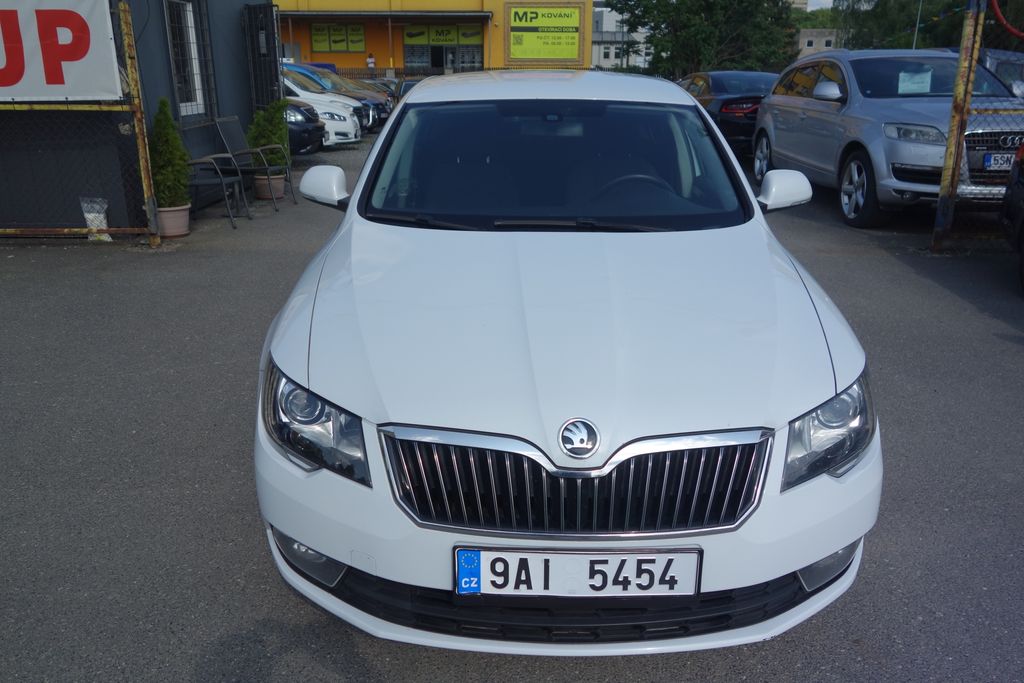 Škoda Superb