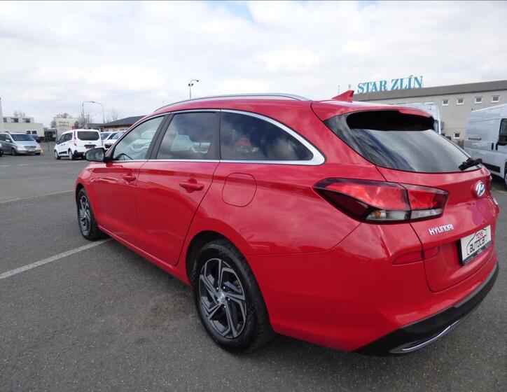 Hyundai i30 5