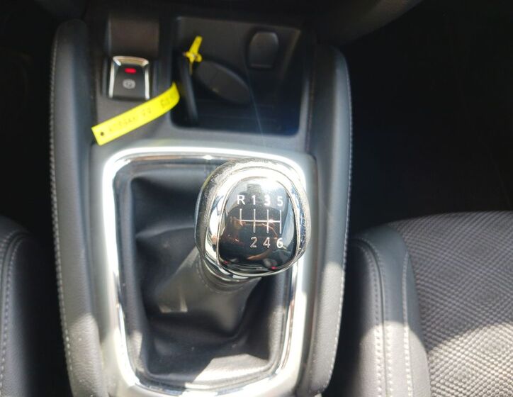 Nissan Qashqai 24