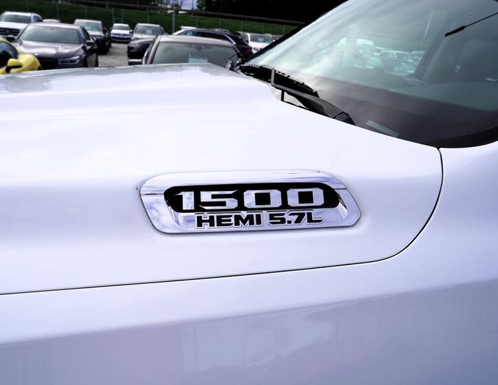 Dodge RAM 1500 13
